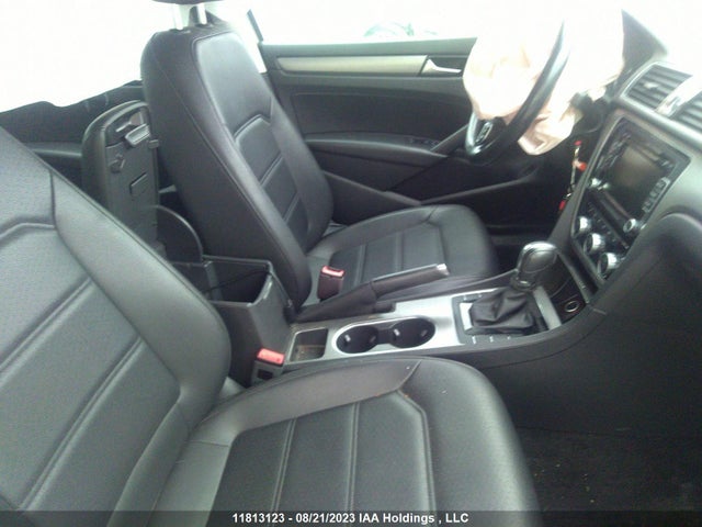1VWBS7A38FC119648 Volkswagen Passat Comfortline