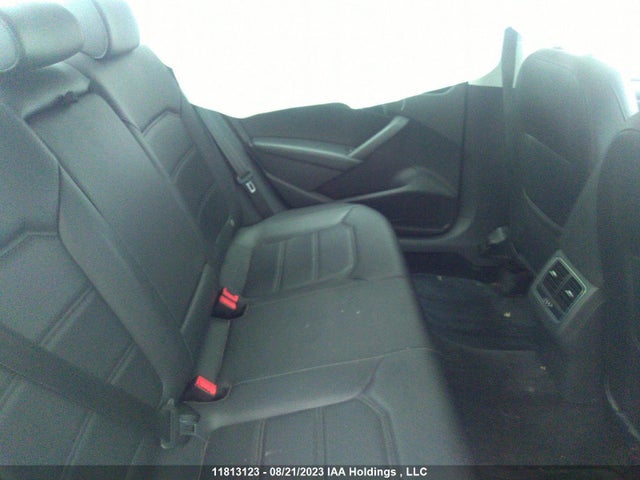 1VWBS7A38FC119648 Volkswagen Passat Comfortline