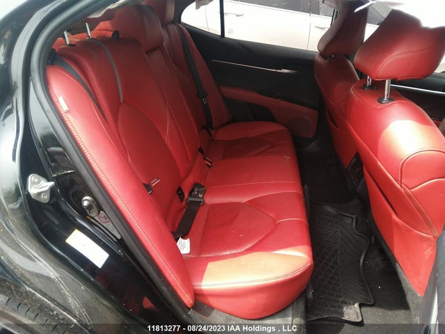 Toyota CAMRY 2018 4T1B61HK6JU520020 Image 8