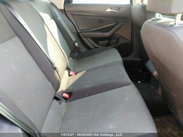 3VWC57BU5MM031638 Volkswagen Jetta Comfortline