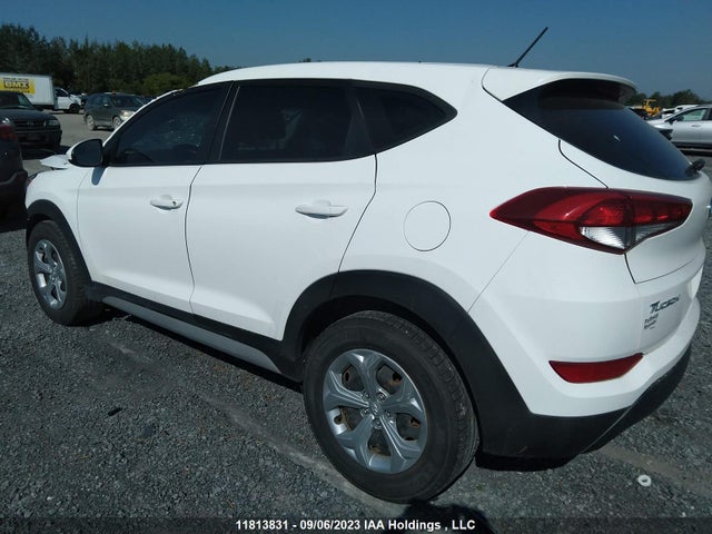 Hyundai TUCSON 2018 KM8J23A43JU689782 Image 3