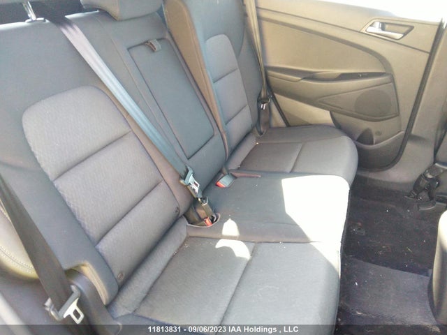 Hyundai TUCSON 2018 KM8J23A43JU689782 Image 8