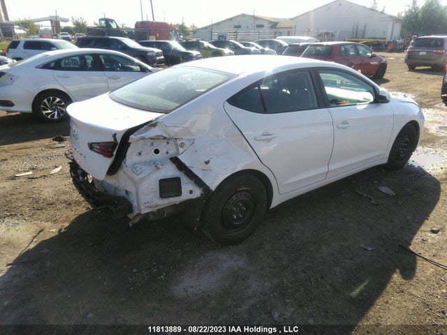Hyundai Elantra Essential 2019 KMHD74LF8KU778316 Image 4