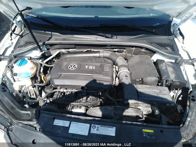 Volkswagen PASSAT 2017 1VWBT7A37HC081927 Image 10