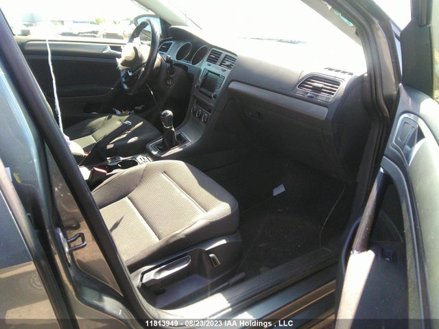 3VW117AU5FM100433 Volkswagen Golf Trendline/highline