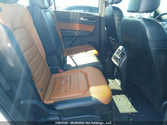 1V2NR2CA6JC515627 Volkswagen Atlas Execline