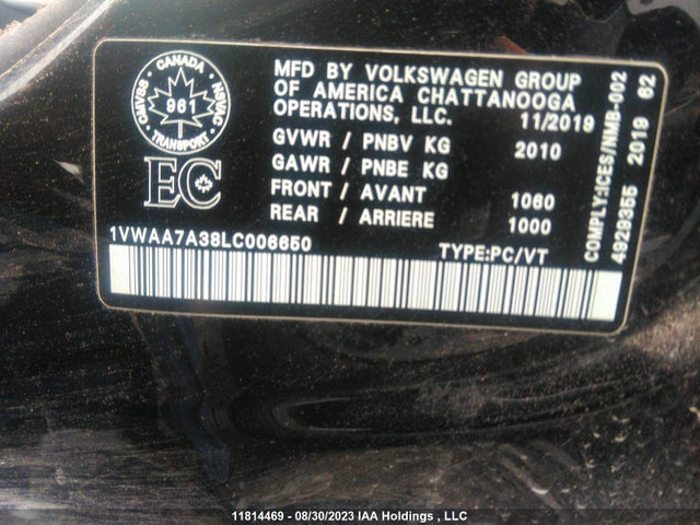 1VWAA7A38LC006650 Volkswagen Passat Comfortline