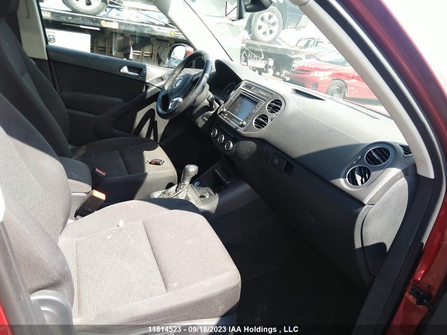 WVGJV7AX4GW074468 Volkswagen Tiguan Comfortline/highline