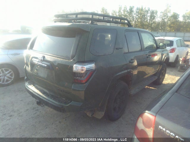 Toyota 4RUNNER 2020 JTEBU5JR9L5738065 Image 4