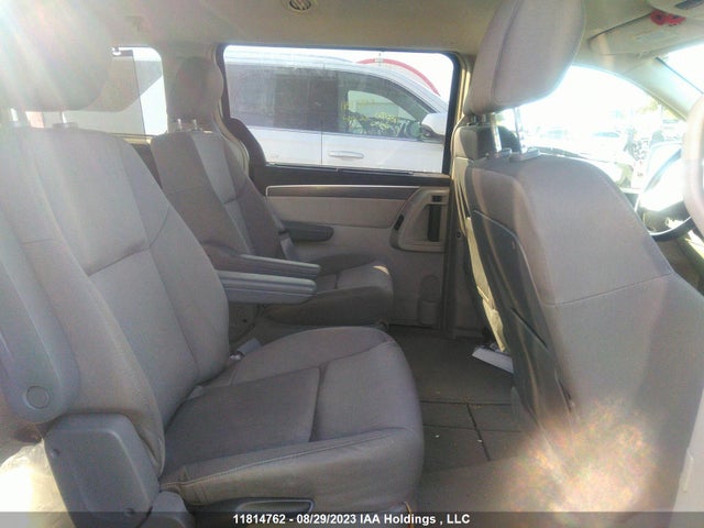 11814762 :رقم المزاد ، 2V4RW3DX4AR260915 vin ، 2010 Volkswagen Routan Comfortline مزاد بيع