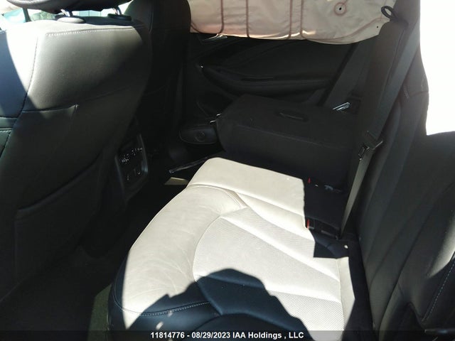LRBFX2SA1KD122402 Buick Envision Essence
