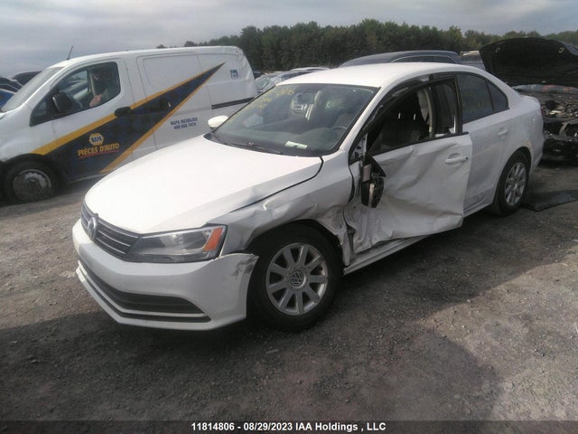 3VWD07AJ5FM214941 Volkswagen Jetta Sedan Comfortline/trendline+