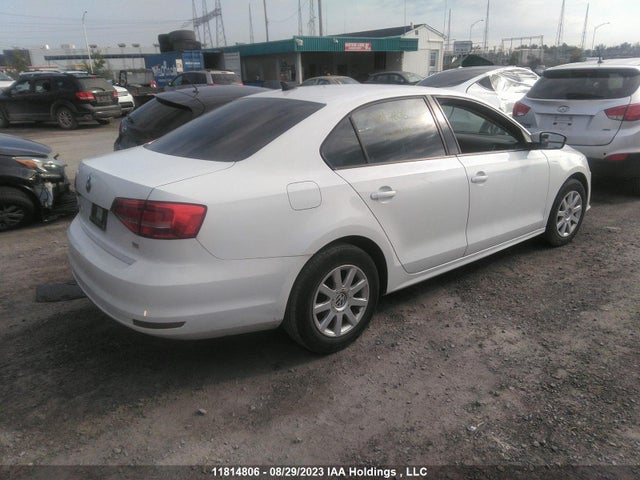 3VWD07AJ5FM214941 Volkswagen Jetta Sedan Comfortline/trendline+