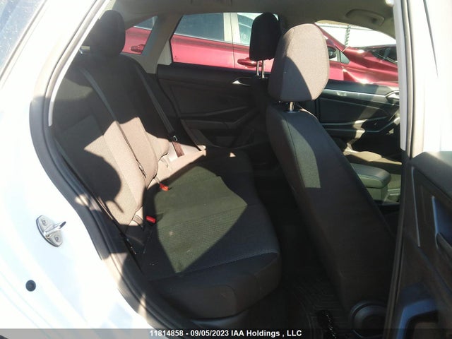 3VWC57BU7KM109849 Volkswagen Jetta Comfortline