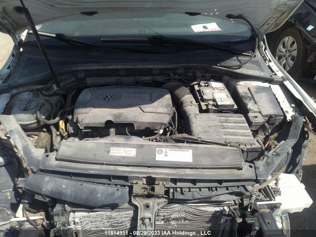 3VW217AU6FM058021 Volkswagen Golf Trendline/highline
