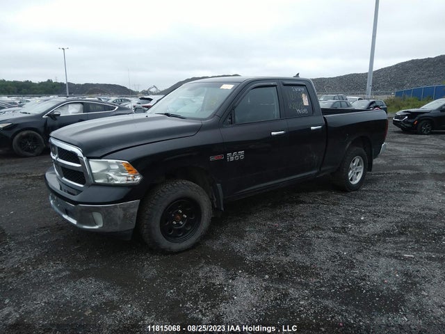 1C6RR7GM2JS226195 RAM 1500 Slt