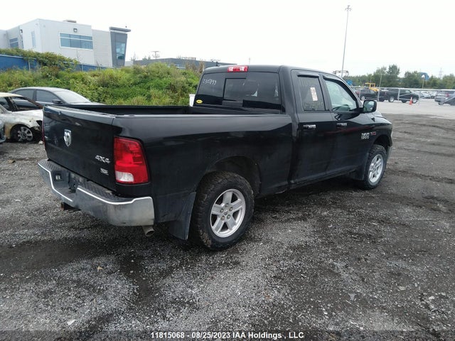 1C6RR7GM2JS226195 RAM 1500 Slt
