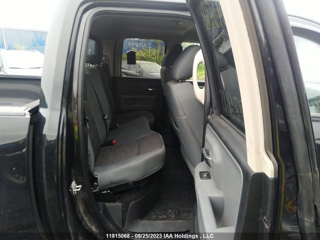 1C6RR7GM2JS226195 RAM 1500 Slt