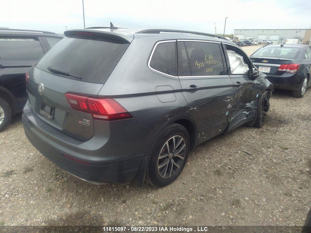 3VV2B7AX9JM052556 Volkswagen Tiguan Comfortline
