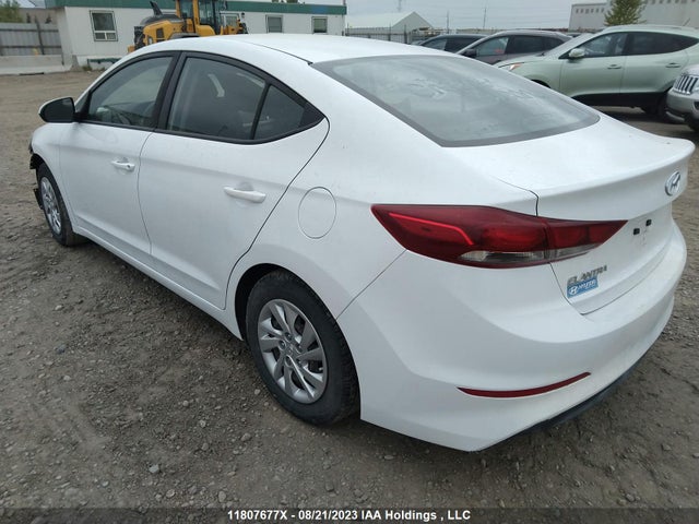 Hyundai Elantra Le 2017 5NPD74LF7HH204099 Image 3