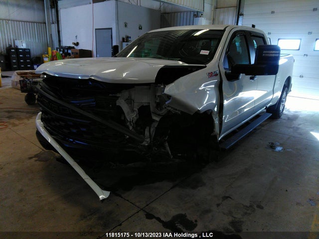 Chevrolet Silverado 1500 Work 2022 1GCUDAED3NZ598708 Image 2