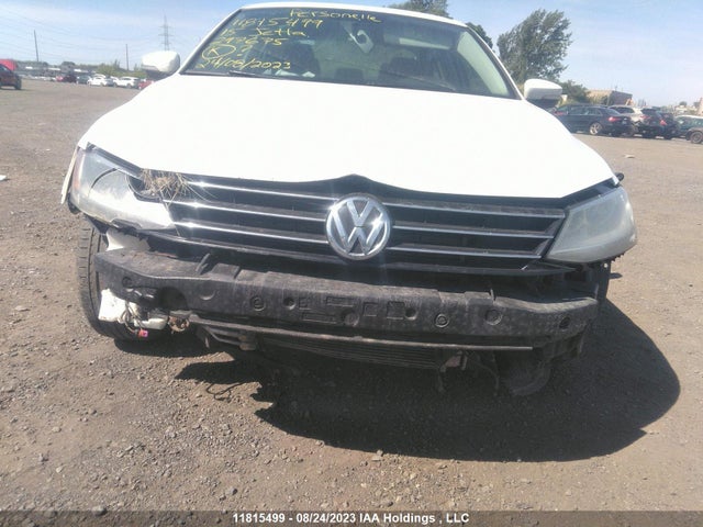 3VW1K7AJ0FM297675 Volkswagen Jetta Sedan Trendline/trendline+