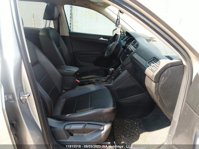 3VV2B7AX4MM066529 Volkswagen Tiguan Comfortline/united