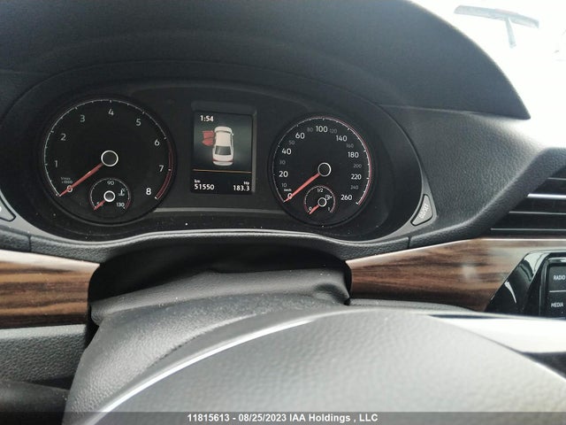1VWBA7A3XNC006544 Volkswagen Passat 2.0t Limited Edition