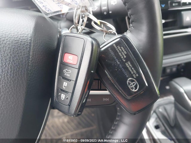 Toyota Highlander Limited 2021 5TDFZRBH8MS082988 Image 11
