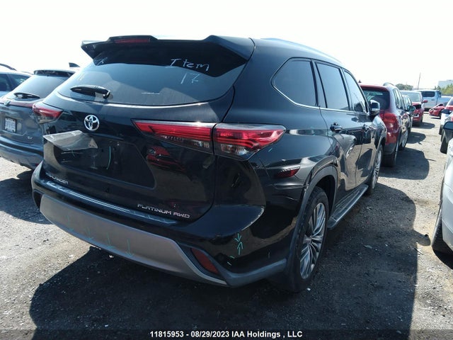 Toyota Highlander Limited 2021 5TDFZRBH8MS082988 Image 4