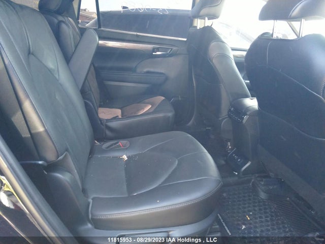 Toyota Highlander Limited 2021 5TDFZRBH8MS082988 Image 8
