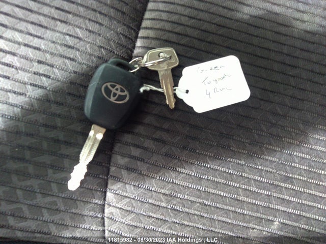 Toyota 4RUNNER 2021 JTEBU5JR0M5917807 Image 11