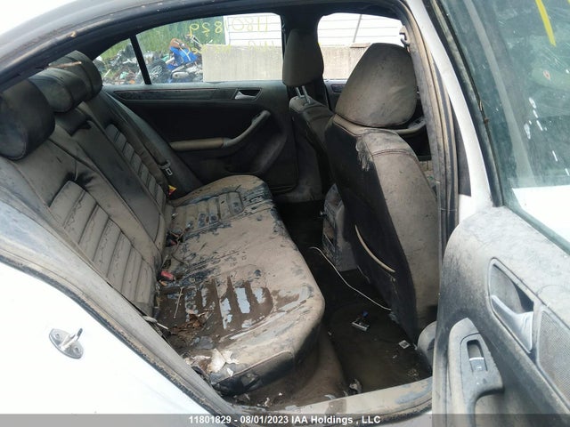 3VW5S7AJ0GM218623 Volkswagen Jetta Sedan Gli