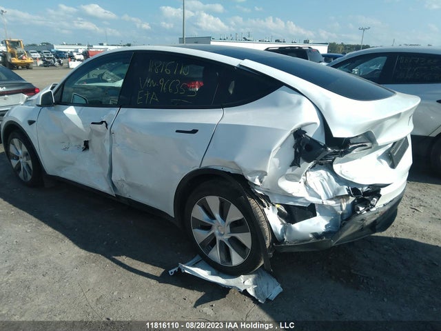 Tesla Model Y 2023 LRWYGDFD2PC966355 Image 6