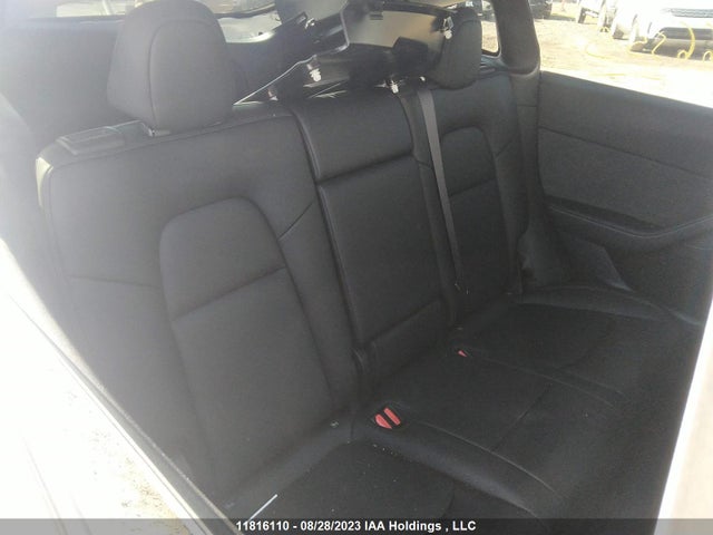 Tesla Model Y 2023 LRWYGDFD2PC966355 Image 8