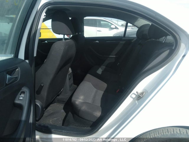 3VWD07AJXGM409337 Volkswagen Jetta Sedan 1.8t Sport