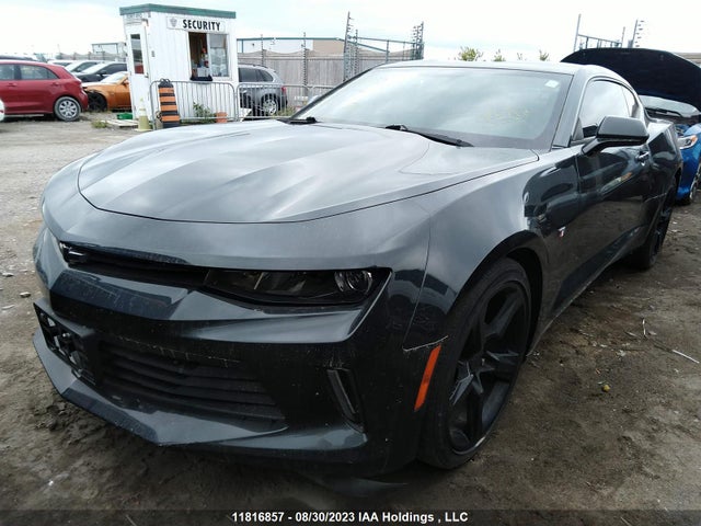 Chevrolet Camaro 1lt 2018 1G1FB1RX5J0172903 Image 2