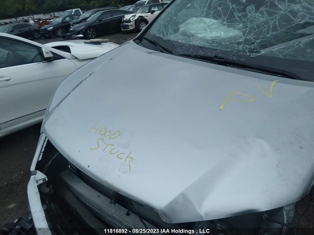 Toyota Highlander Le 2019 5TDBZRFH5KS702461 Image 10