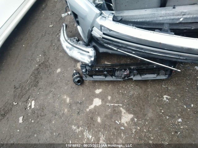 Toyota Highlander Le 2019 5TDBZRFH5KS702461 Image 11