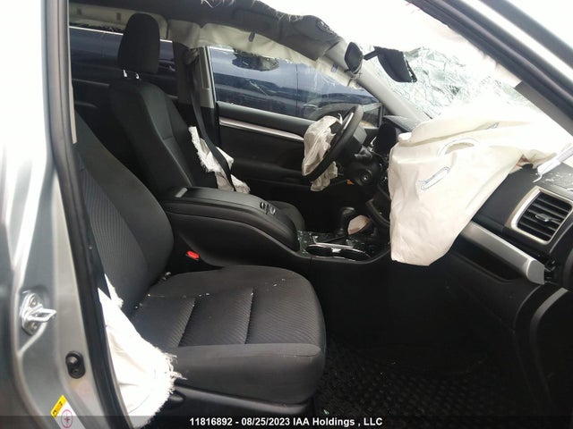 Toyota Highlander Le 2019 5TDBZRFH5KS702461 Image 5
