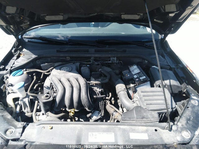 3VWDK7AJ7EM311132 Volkswagen Jetta Sedan Comfortline