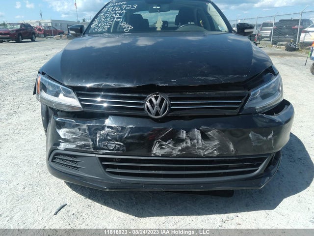 3VWDK7AJ7EM311132 Volkswagen Jetta Sedan Comfortline