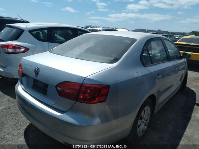 3VW2K7AJ6EM258401 Volkswagen JETTA S