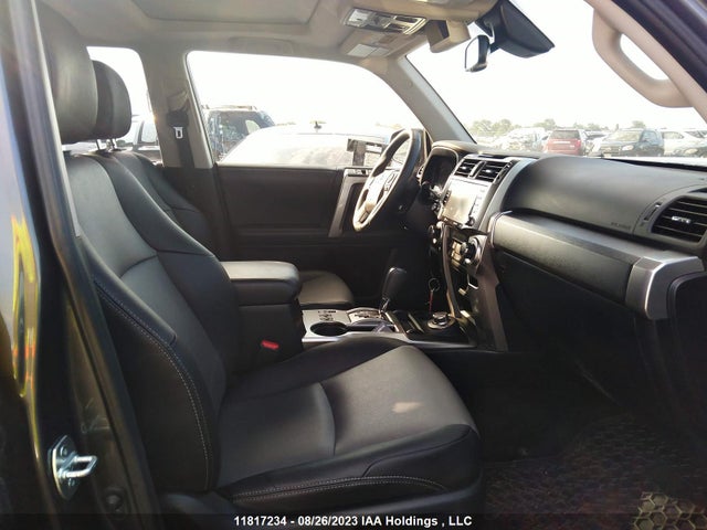 Toyota 4RUNNER 2021 JTENU5JR3M5894018 Image 5
