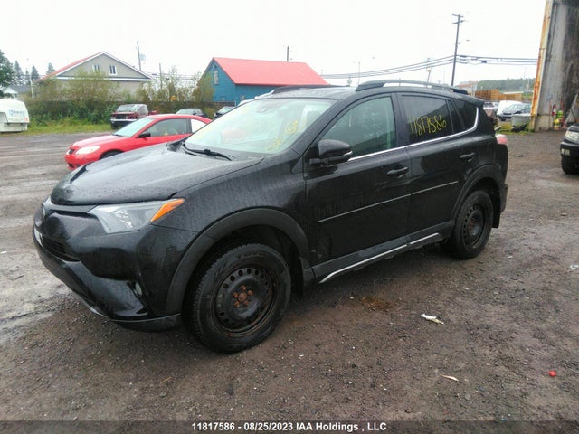 Toyota Rav4 Xle 2018 2T3RFREV1JW712111 Image 2