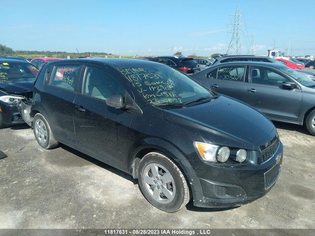 Chevrolet Sonic 2015 1G1JA6SH4F4142904 zdjęcie główne