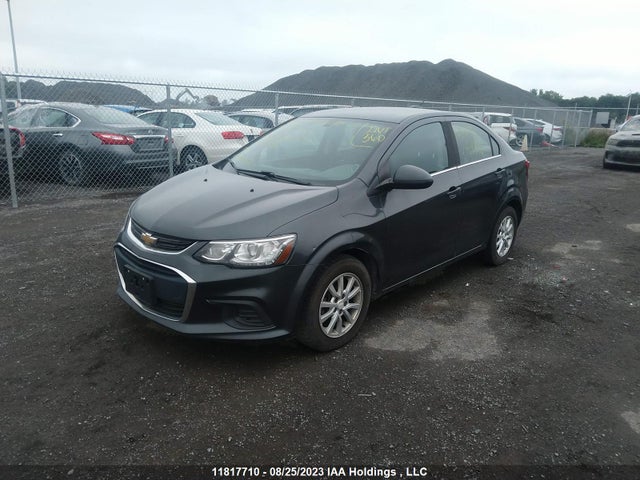 Chevrolet SONIC LT 2017 1G1JD5SH5H4107356 Image 2