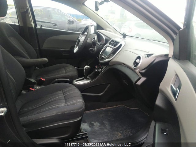 Chevrolet SONIC LT 2017 1G1JD5SH5H4107356 Image 5