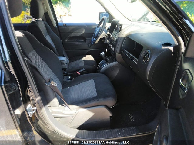 1C4NJRAB9FD287587 Jeep Patriot Altitude