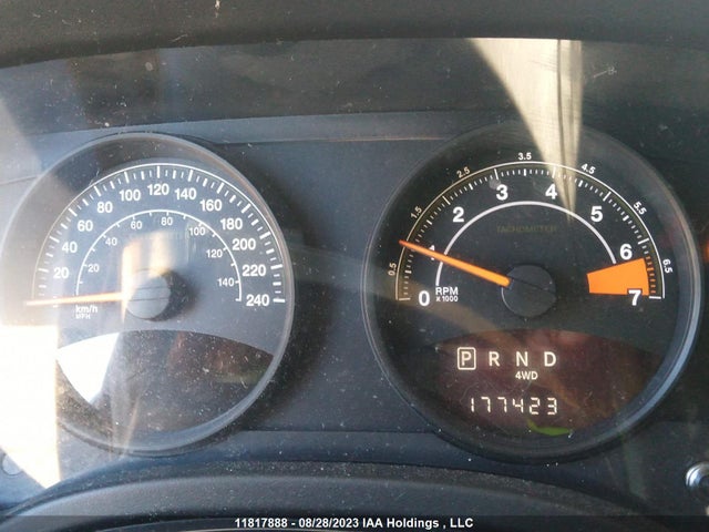 1C4NJRAB9FD287587 Jeep Patriot Altitude